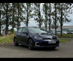 Volkswagen Golf 2 KEYS + 

FULL SERVICE HISTORY +

FRONT AND REAR PARKING SENSORS + 

ADAPTIVE CRUIS