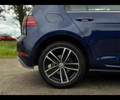 Volkswagen Golf 2 KEYS + 

FULL SERVICE HISTORY +

FRONT AND REAR PARKING SENSORS + 

ADAPTIVE CRUIS - 10