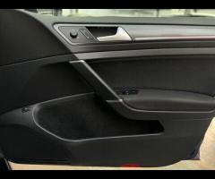 Volkswagen Golf 2 KEYS + 

FULL SERVICE HISTORY +

FRONT AND REAR PARKING SENSORS + 

ADAPTIVE CRUIS - 21