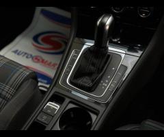 Volkswagen Golf 2 KEYS + 

FULL SERVICE HISTORY +

FRONT AND REAR PARKING SENSORS + 

ADAPTIVE CRUIS - 22