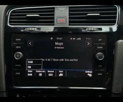 Volkswagen Golf 2 KEYS + 

FULL SERVICE HISTORY +

FRONT AND REAR PARKING SENSORS + 

ADAPTIVE CRUIS - 27