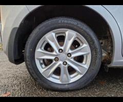 Honda Jazz THIS CAR COMES WITH 6 MONTHS WARRANTY , BREAKDOWN COVER & RECOVERY++ 

AUX+

USB CONN - 24