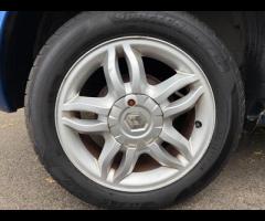 Renault Clio With only 55000 miles on the clock, this 2011 Renault Clio Pzaz offers exceptionally lo - 34