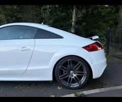 Audi TT This Audi TT TDI Black Edition from 2013 boasts a clear vehicle history check and has had on - 6