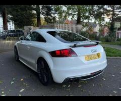Audi TT This Audi TT TDI Black Edition from 2013 boasts a clear vehicle history check and has had on - 9