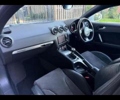 Audi TT This Audi TT TDI Black Edition from 2013 boasts a clear vehicle history check and has had on - 14