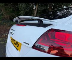 Audi TT This Audi TT TDI Black Edition from 2013 boasts a clear vehicle history check and has had on - 34