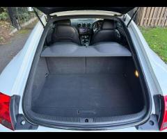 Audi TT This Audi TT TDI Black Edition from 2013 boasts a clear vehicle history check and has had on - 36