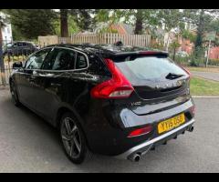 Volvo V40 Discover this 2015 Volvo V40 D2 R Design, a stylish and economical hatchback that offers a - 9