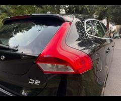 Volvo V40 Discover this 2015 Volvo V40 D2 R Design, a stylish and economical hatchback that offers a - 38