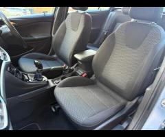 Vauxhall Astra This 2016 Vauxhall Astra CDTi SRi boasts a clear vehicle history, offering you peace - 36