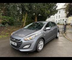 Hyundai i30 This is a 2015 Hyundai i30 Active, equipped with a 1.6L petrol engine. This car comes in