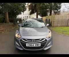 Hyundai i30 This is a 2015 Hyundai i30 Active, equipped with a 1.6L petrol engine. This car comes in - 2