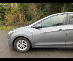 Hyundai i30 This is a 2015 Hyundai i30 Active, equipped with a 1.6L petrol engine. This car comes in - 5