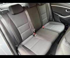 Hyundai i30 This is a 2015 Hyundai i30 Active, equipped with a 1.6L petrol engine. This car comes in - 19