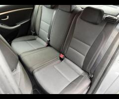 Hyundai i30 This is a 2015 Hyundai i30 Active, equipped with a 1.6L petrol engine. This car comes in - 22