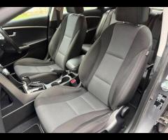 Hyundai i30 This is a 2015 Hyundai i30 Active, equipped with a 1.6L petrol engine. This car comes in - 24