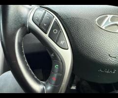 Hyundai i30 This is a 2015 Hyundai i30 Active, equipped with a 1.6L petrol engine. This car comes in - 34