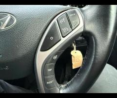 Hyundai i30 This is a 2015 Hyundai i30 Active, equipped with a 1.6L petrol engine. This car comes in - 35