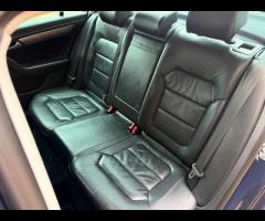 Volkswagen Passat This Volkswagen Passat TDI Executive Style from 2014 offers exceptional value with - 23