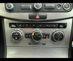 Volkswagen Passat This Volkswagen Passat TDI Executive Style from 2014 offers exceptional value with - 26