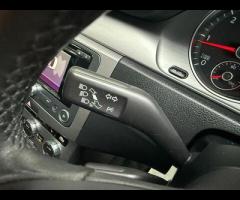 Volkswagen Passat This Volkswagen Passat TDI Executive Style from 2014 offers exceptional value with - 30