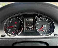 Volkswagen Passat This Volkswagen Passat TDI Executive Style from 2014 offers exceptional value with - 41