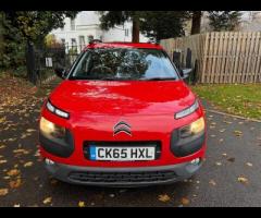 Citroen C4 Cactus This 2015 Citroen C4 Cactus Flair is a great example of a well maintained vehicle, - 2