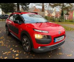 Citroen C4 Cactus This 2015 Citroen C4 Cactus Flair is a great example of a well maintained vehicle, - 5