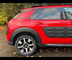 Citroen C4 Cactus This 2015 Citroen C4 Cactus Flair is a great example of a well maintained vehicle, - 13