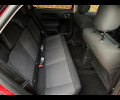 Citroen C4 Cactus This 2015 Citroen C4 Cactus Flair is a great example of a well maintained vehicle, - 19