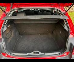 Citroen C4 Cactus This 2015 Citroen C4 Cactus Flair is a great example of a well maintained vehicle, - 23