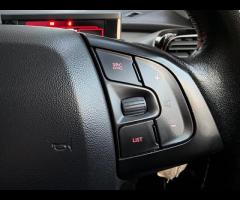 Citroen C4 Cactus This 2015 Citroen C4 Cactus Flair is a great example of a well maintained vehicle, - 37