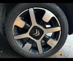 Citroen C4 Cactus This 2015 Citroen C4 Cactus Flair is a great example of a well maintained vehicle, - 46