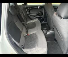MINI Hatch This 2015 MINI Hatch Cooper is a superb example, boasting a clear vehicle history check a - 17