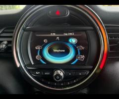 MINI Hatch This 2015 MINI Hatch Cooper is a superb example, boasting a clear vehicle history check a - 29