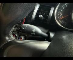 MINI Hatch This 2015 MINI Hatch Cooper is a superb example, boasting a clear vehicle history check a - 32