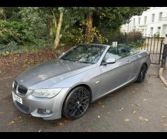 BMW 3 Series This 2011 BMW 3 Series 330i M Sport presents an exceptional opportunity with its remark - 11