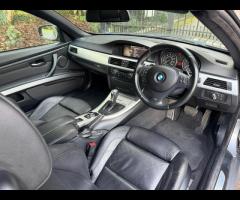 BMW 3 Series This 2011 BMW 3 Series 330i M Sport presents an exceptional opportunity with its remark - 19