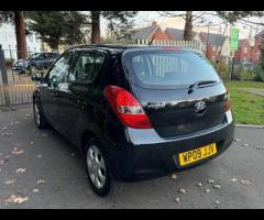 Hyundai i20 This Hyundai i20 Comfort from 2009 presents a superb ownership history, having been care - 11