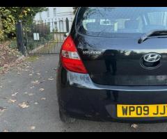 Hyundai i20 This Hyundai i20 Comfort from 2009 presents a superb ownership history, having been care - 18