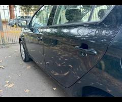 Hyundai i20 This Hyundai i20 Comfort from 2009 presents a superb ownership history, having been care - 22