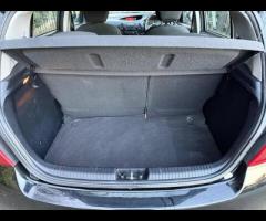 Hyundai i20 This Hyundai i20 Comfort from 2009 presents a superb ownership history, having been care - 23