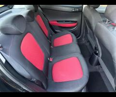 Hyundai i20 This Hyundai i20 Comfort from 2009 presents a superb ownership history, having been care - 25