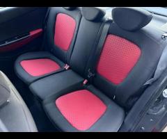 Hyundai i20 This Hyundai i20 Comfort from 2009 presents a superb ownership history, having been care - 27