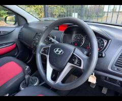 Hyundai i20 This Hyundai i20 Comfort from 2009 presents a superb ownership history, having been care - 30
