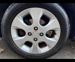 Hyundai i20 This Hyundai i20 Comfort from 2009 presents a superb ownership history, having been care - 47