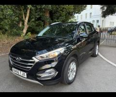 Hyundai TUCSON Discover this 2017 Hyundai TUCSON CRDi SE Nav, a well presented example of this popul