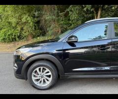Hyundai TUCSON Discover this 2017 Hyundai TUCSON CRDi SE Nav, a well presented example of this popul - 5