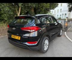 Hyundai TUCSON Discover this 2017 Hyundai TUCSON CRDi SE Nav, a well presented example of this popul - 7